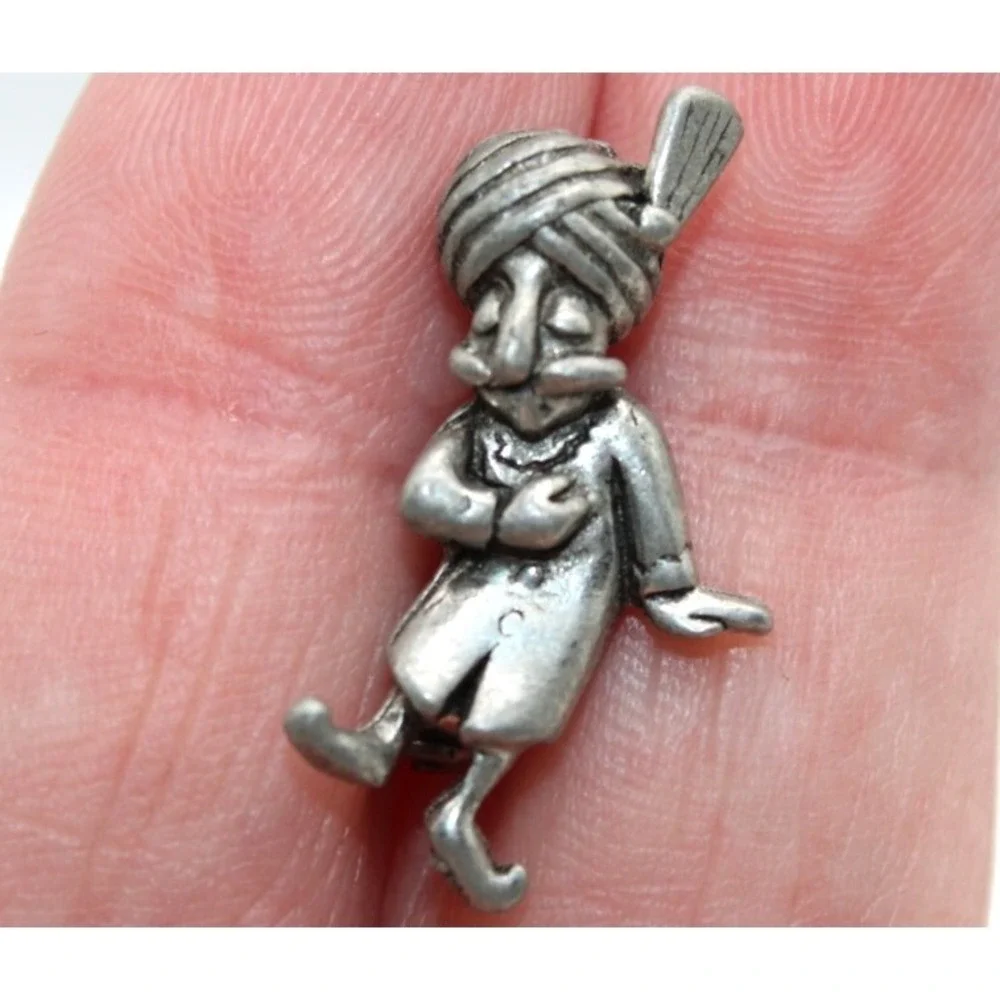 VTG Air-India Airlines Maharaja Pewter Collectible Lapel Pin India Airlines‎